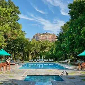 Otel Hotel Sigiriya, Sigiriya